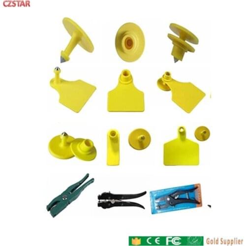 Popular long range iso 6c Animal Management UHF RFID Ear Tag sheep Cattle Pigs can be customized ID number bar code