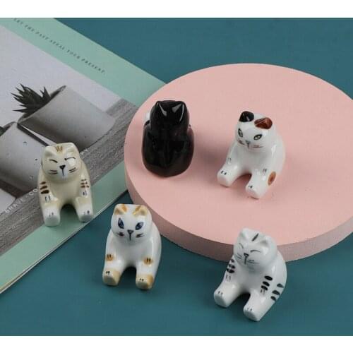Lucky cat Chopsticks Holder Ceramic Japan Lucky Cat Home Hotel Chopsticks Stand Cute Japanese Ceramic chopsticks Care