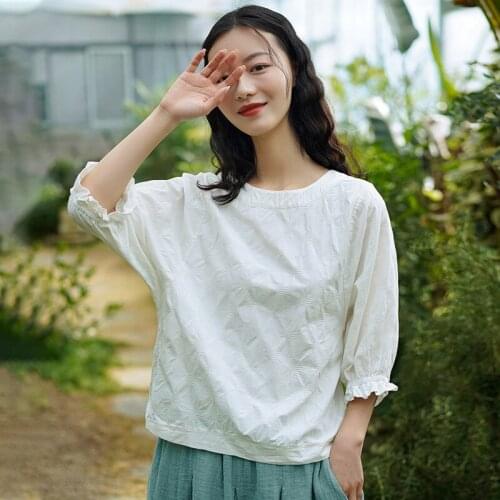 FairyNatural Ladies Cotton Jacquard Casual Shirts Solid Color Soft 2021 Spring Summer Korean Style Women T-Shirts Puff Sleeve