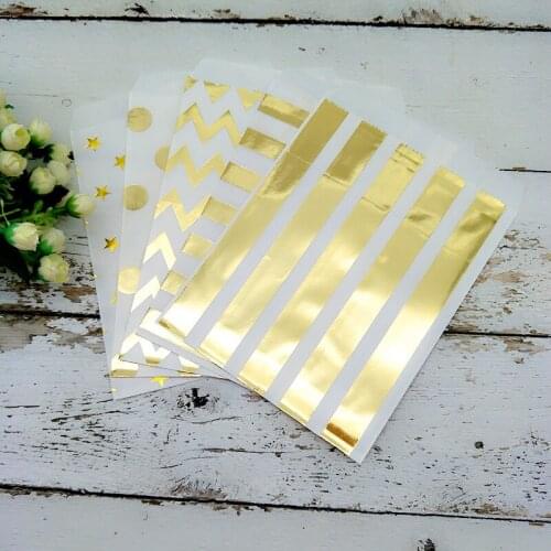 125pcs Foil Gold Paper Party Treat Bags 5x7inch Chevron Stripe Polka Dot for Birthday Wedding Baby Shower Candy Buffet Bags