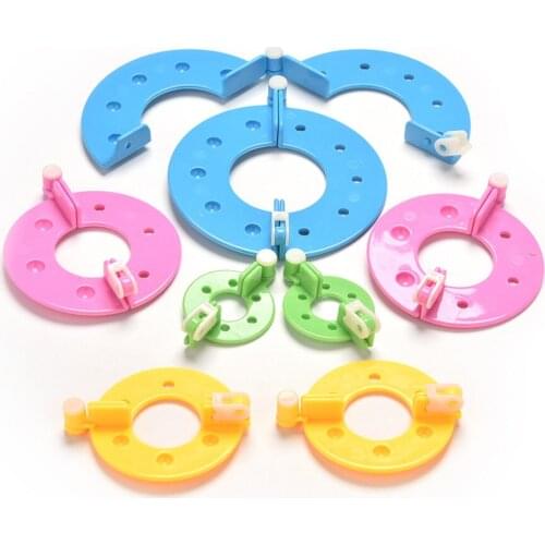 8pcs DIY needlework fun and Easy Pompon Set Appareil Bommel Pompom Maker Clover Fluff Ball Weaver Needle Craft Knitting Tool
