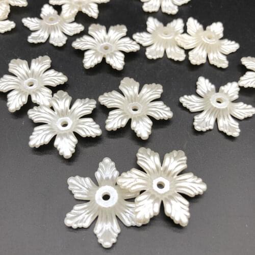 30pcs Acrylic Ivory Color Pearl Six Petals Flower Beads for DIY Imitation Pearl Style Making Hands Creative Crafts Accessories