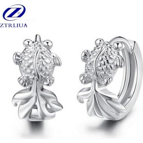Beautiful Temperament 925 Sterling Silver Jewelry Fashion Simple Exquisite Small Goldfish Female Anti-allergic Earrings SE184