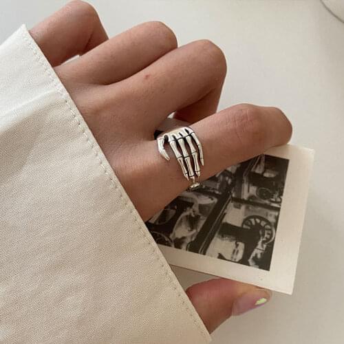 Resizable 925 Sterling Silver Ring Trend Punk Rock Vintage finger ring Creative Skeleton Hand Loop Party Jewelry for Women Gift