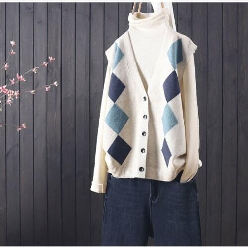 Retro diamond lattice jacquard knitted cardigan new vest women loose outer wear sleeveless v-neck single-breasted sweater