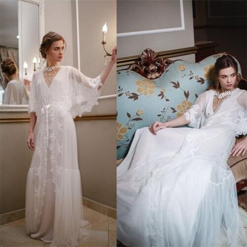 Pearls Wedding Sleepwear White Lace Applique Gorgeous Bathwear Floor Length Customized Evening Party Gown