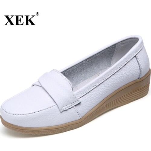 XEK 2018 New Arrival Women Flats Shoes Women loafers Ladies Slip on Flats Leather Driving Shoes Women Shoes ZLL192