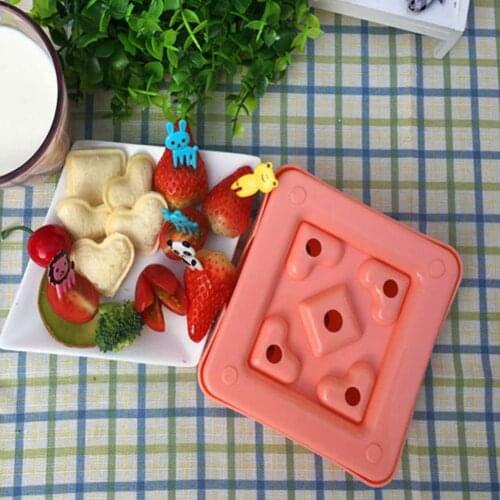 1 Set Baking Mold Heart Square Sandwich Maker Unbreakable PP Snacks Sandwich Cutter for Bakery Non-Stick Love Sandwich Mould