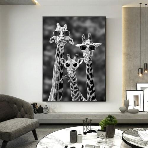 Giraffes with Sunglasses Funny Canvas Painting Black and White Animals Poster and Prints Wall Picture for Living Room Home Decor