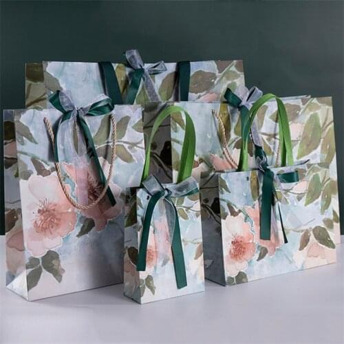 Strong Twisted Handle Paper Bags Kraft Carrier Twist Gift Fashion Party Christmas Party Three-strand Rope Nailing Bags