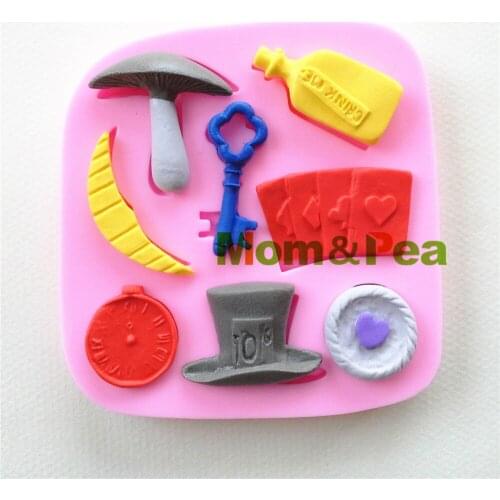 Mom&Pea 0908 Free Shipping Poker Shaped Silicone Mold Cake Decoration Fondant Cake 3D Mold Food Grade