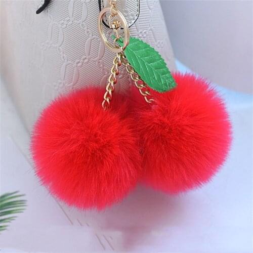 Fashion New Cute Fluffy Artificial Rabbit Fur Ball Pompom Leaf Keychain Cherry Key Chain Handbag Pendant Car Key Chain Ring