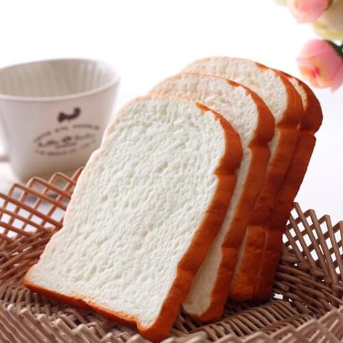 1PC Hot 14CM Jumbo Soft Scent Sliced Bread Toast Kids Toy Hand Pillow Gift Decoration Crafts Miniature Kids Kitchen Toys