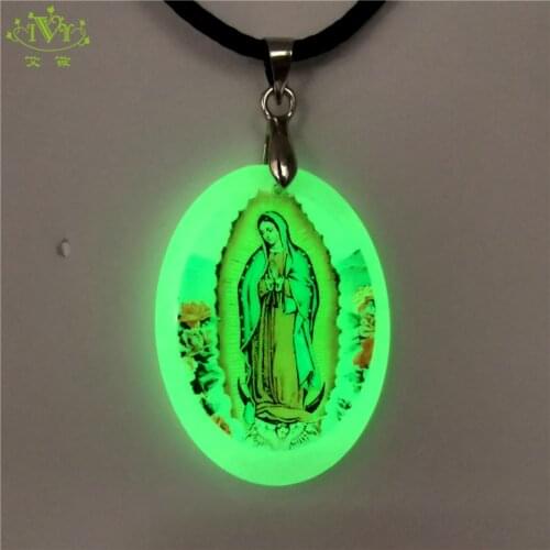 IVR Pendant Chains
