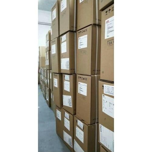 SDCS-PIN-3B Power Interface Board New In Box Original