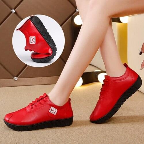 Women Shoes Fashion Colored Sole Breathable Genuine Leather Flats Shoes Woman Tenis Feminino Ladies Loafers Shoes