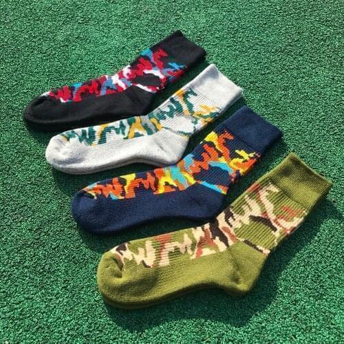 4 Pairs/Lot Cotton Men Socks Funny Sport Football Crew Fashion Autumn Winter Thickening Printed Terry Camouflage