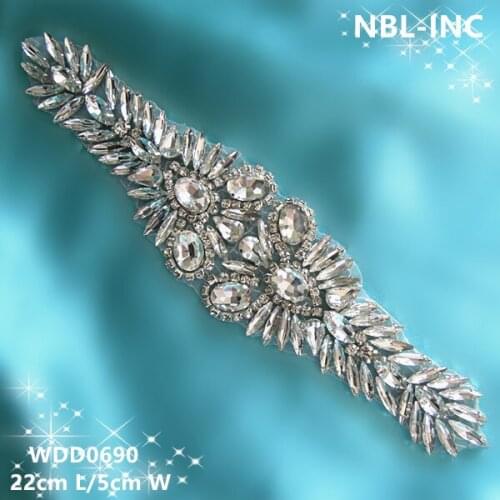 30PCS) Wholesale handmade beaded bridal silver clear crystal rhinestone appliques iron on for wedding dresses sash WDD0690