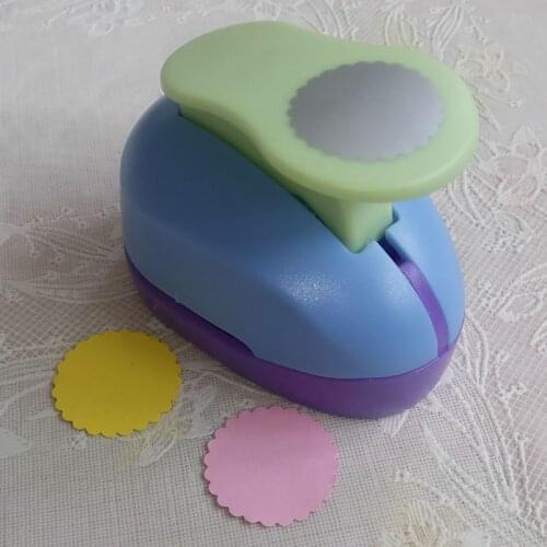 Free Shipping 1"(2.5cm) wave circle EVA foam hole punches paper punch greeting card handmade DIY scrapbook craft punch machine