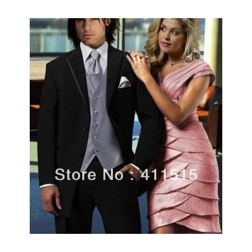 Free shipping/custom made Black cheap Groom wear Tuxedos/Peak Lapel Groomsmen Men Wedding Suit man evening for party vest dress