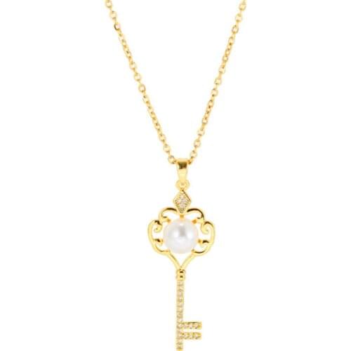 316L Stainless Steel Golden Luxury Pearl Key Titanium Steel Necklace Jewelry Crystal zircon Key Pendant Necklace