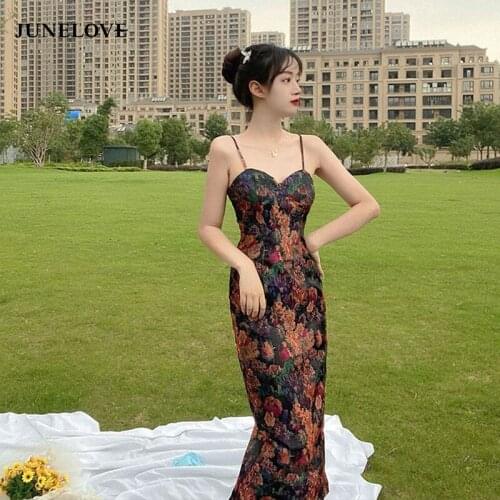 JuneLove Summer Floral Print Strap Dress Women French Vintage Designer Chic Slim Dress Sexy Party Night Club Lady Dress 2021 New