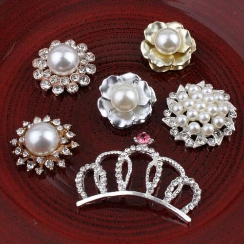 120PCS Vintage Crown/round/flower Rhinestone Buttons Bling Crystal Flatback Flower Centre Pearl Button for Wedding Embellishment