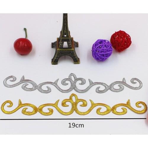 Iron On Patches 5 Pcs/Lot Gold Appliqued Cosplay 3D Flower Embroidered Gold and Silver Flower 19*3.5cm