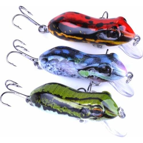 New 1pcs Hard Plastic Frog Fishing Lure Floating Bait Isca Crankbait Hooks Topwater Baits Pesca Fishing Tackle 3 Colors 9.8g 6cm