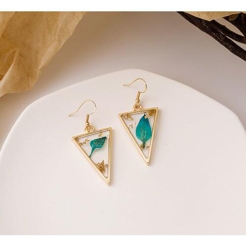 Origin Summer Transparent Resin Real Dye Leaf Flower Earrings for Women Gold Alloy Square Triangle Drop Earrings Jewelry