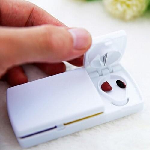 1pc Home Portable Pill Cases Dispenser Mini Travel Cutter Splitter Medicine Storage Splitters Cut Slicer