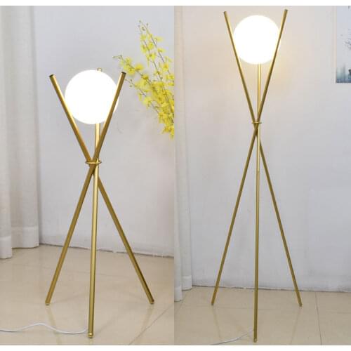 Modern Glass Ball Floor Lamp Gold Tripod Standing Lamps for Living Room Bedroom Office Led Floor Light Fixtures Stand Lights E27