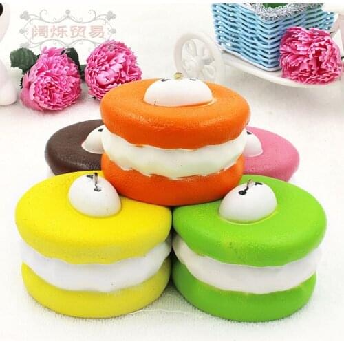10pcs/pack Realistic Artificial Food Squishy Squeeze Toys PU Simulation Great White Macaroon Models Lifelike Fake Dessert Decor