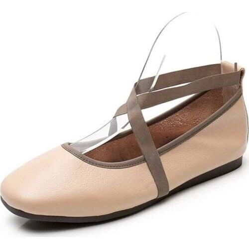 2021 New Light Comfortable Soft Genuine Leather Shoes Flat Shoes Retro Cross Strap Fashion Casual Shoes Woman Flats Large Size