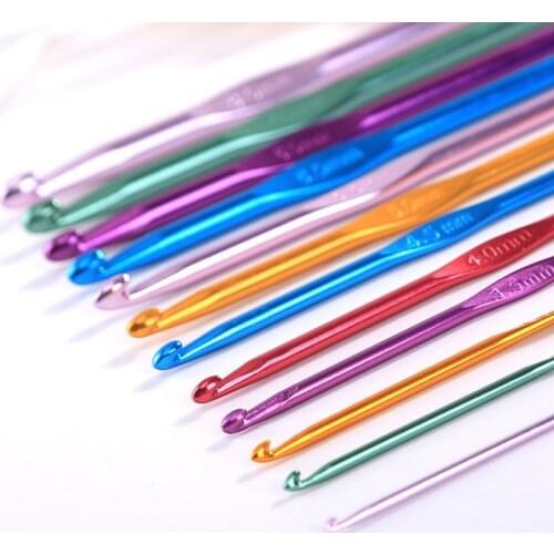 12Pcs Aluminum Crochet Hooks Needles Multicolor Knitting Needle Weave Craft Yarn For Hand Crochet Knitting Tools 12 Size