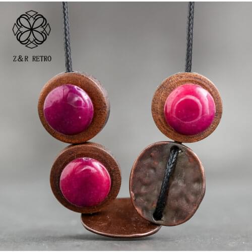 Colored Wood Beads Vintage Celebrity Collar Neckless Womens Pendant Jewellery Long Necklace for Grandmothers Day Gift Mom 2021