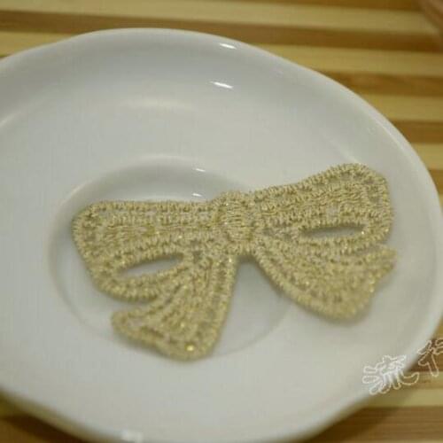 100pcs Beautiful Gold Color Butterfly Bowknot Sewing Embroidery Lace Patch Costura Motif Clothes Appliques Broderie A Coudre