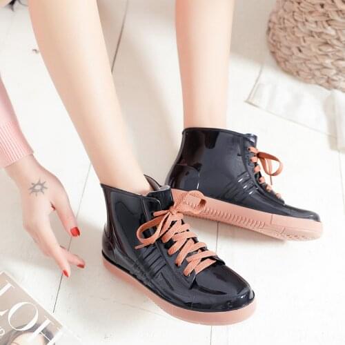 Fashion womens waterproof boots anti-slip low-side Korean short-tube female boots casual outdoor adult student water shoes