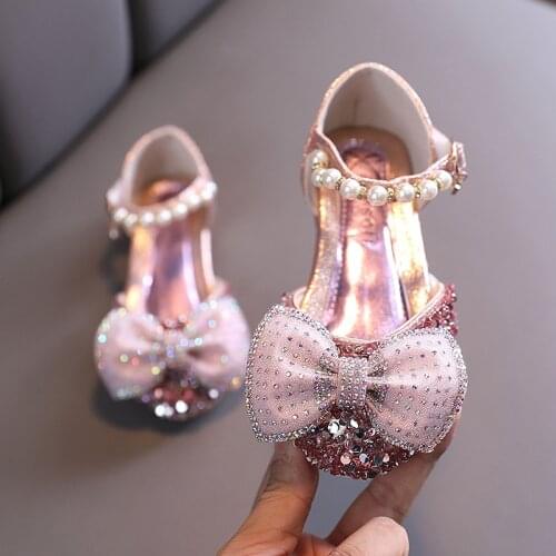 Kids Baby Girls Sandals Shoes with Bow Fashion Bright Beading Children Performance Shoes Princess Sandals Spring Summer