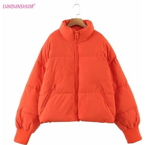 LUNDUNSHIJIA Women Short Jacket Cotton-Padded Thick Parkas Zipper Coat 2021 Winter Bread Clothes Warm Casual Hot Street Outfits