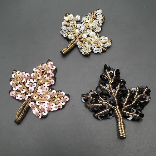 10PCS Rhinestones Sequined Maple Leaves Embroidered Patch Sew On Sewing Crystal Applique For Jeans Clothing Decorations Stickers