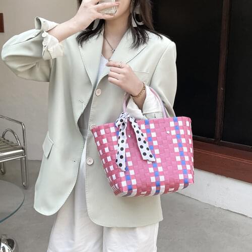 New Handmade Womens Fashion Handbag Bohemian Summer Tote Bag Plastic Woven Female Shopper Basket Designer Silk Scarf Beach Bags