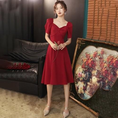 Bridesmaids Dresses Vintage Short V-Neck Jersey Pleat Luxury Burgundy A-Line Knee-Length Elegant Women Wedding Party Gown E686