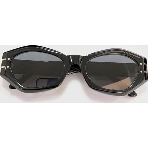 2020 Retro Sunglasses Women Brand Designer Fashion SHIELD Luxury Brand Eyeglasses Women Small Oculos De Sol