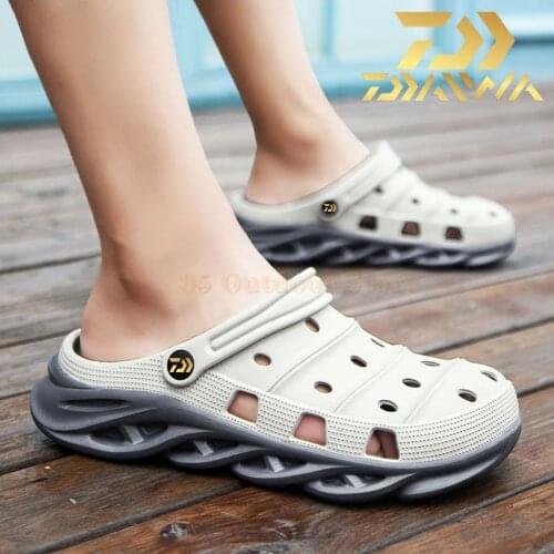Daiwa Men Beach Water Shoes Outdoor Sport Quick Dry Sneakers River Smimming Fishing Sandals Unisex Garden Slippers Hollow Shoe