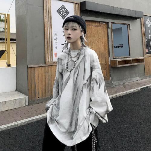 Spring Thin Oversized Women T-shirt Gradient Tie-dye Long-sleeved Student Loose Korean Harajuku Couple All-match Base Goth Coat