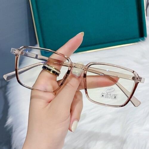 2021 New Fashion Women Anti-Blue Eyeglasses Men Vintage Small Square Eye Glasses Fashion Classic Brand Design Eyewear Frame