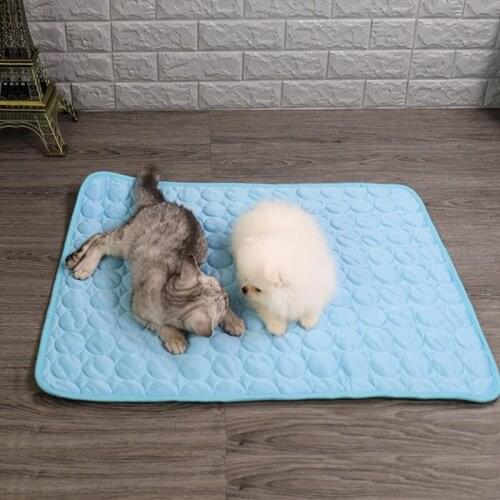 Dog Mat Cooling Summer Pad Mat Soft Comfortable Heat Relief Cat Sleeping Bed Mat Dogs Cats Kennel Mat Breathable Pet Crate Pad