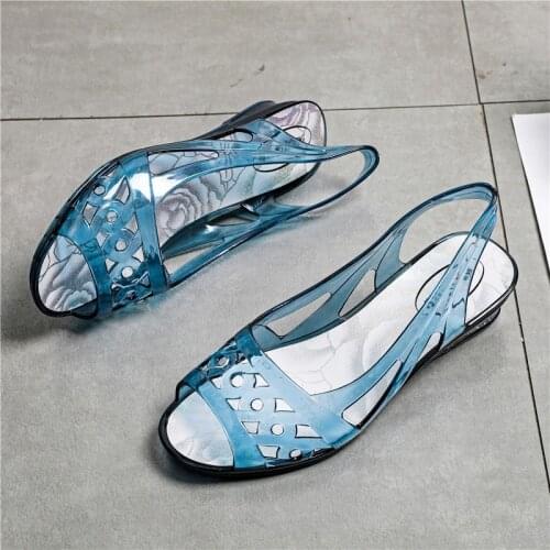 Women Jelly Sandals Ladies Hollow Out Crystal Flat Shoes Summer Slippers Female Fashion Casual Sandals Woman Transparent Flats