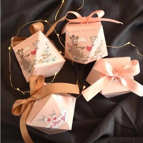 50pcs New Diamond shape pink cartoon bear Candy Boxes Wedding Favors baby shower Party Supplies Giveaways gift Box just for you